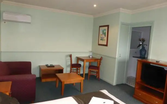 Comfort Inn Hilltop