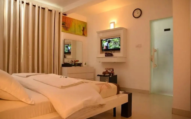 Scarlet White Resort