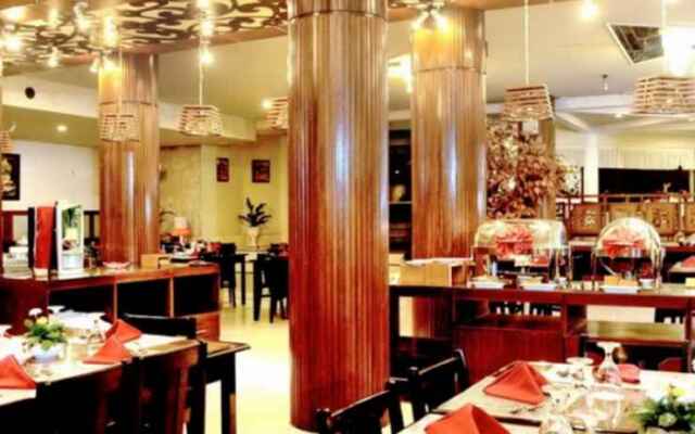 Nuwis Hotel & Convention