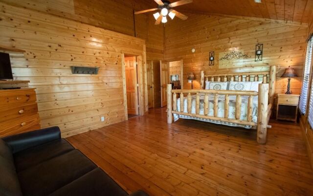 Caney Creek Lodge by RedAwning