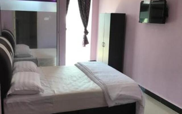 Paka Tamim Seaview Hotel