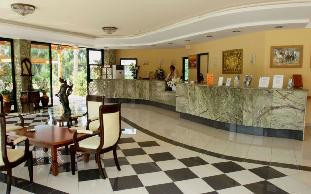 Eri Beach Hotel