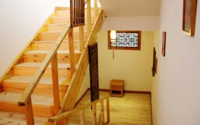 Mysterious Langmusi Hostel
