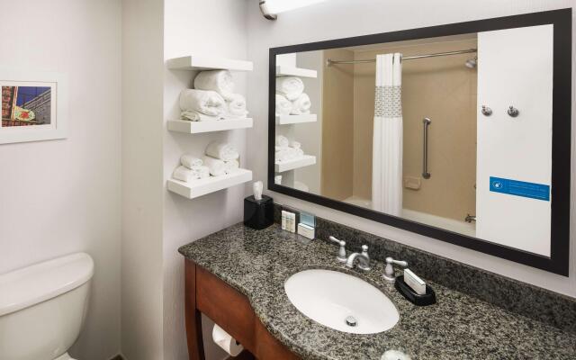 Hampton Inn & Suites Little Rock-Downtown