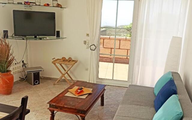 Stunning 1-Bed Apartment with seaview in Arico