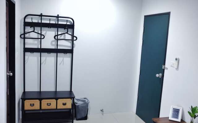 The Room Apartment