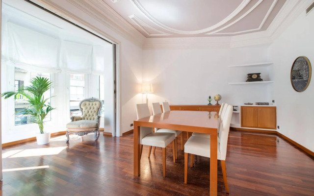 You Stylish Business Apartments