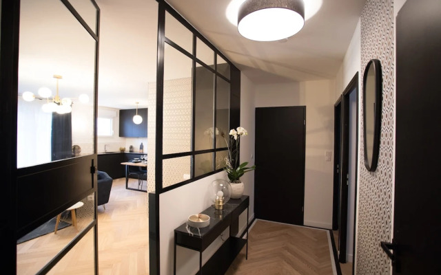 Luxury Apartment in Disneyland