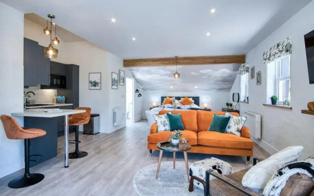 The Pig Sty - 1 Bedroom Studio - Princes Gate