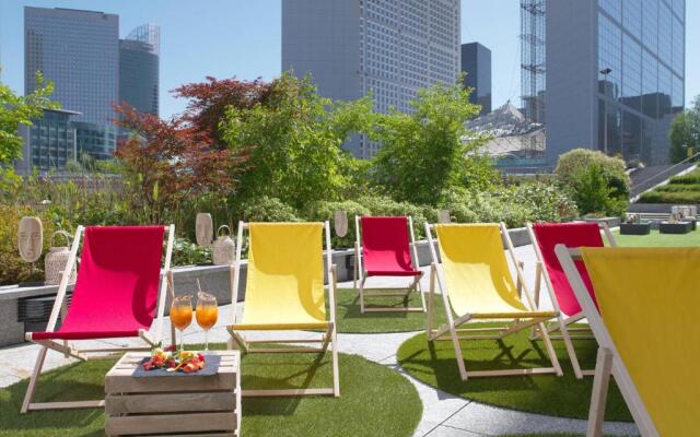 Renaissance Paris La Defense Hotel