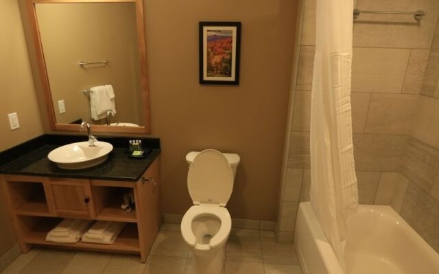 Burke Mountain Hotel & Conference Center