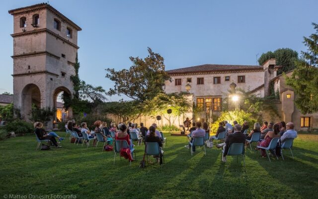 Room-double Room Between Padua and Chiog