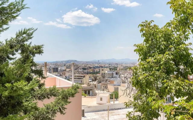 Spacious apartment in Philopappou A7