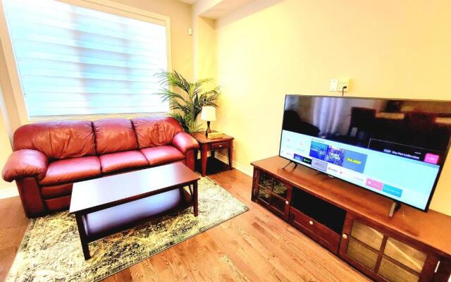 3 bedroom town house in ottawa close to downtown