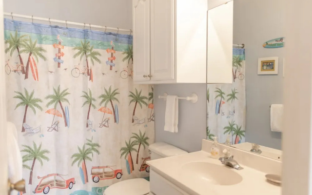 Coastal Cutie 3 Bedroom Home