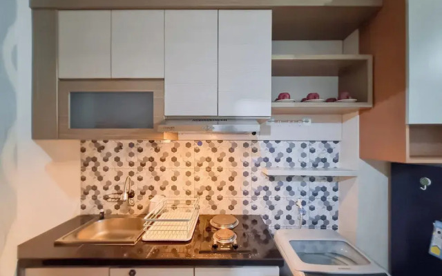 Elegant And Spacious 2Br Loft Green Park Yogyakarta Apartment