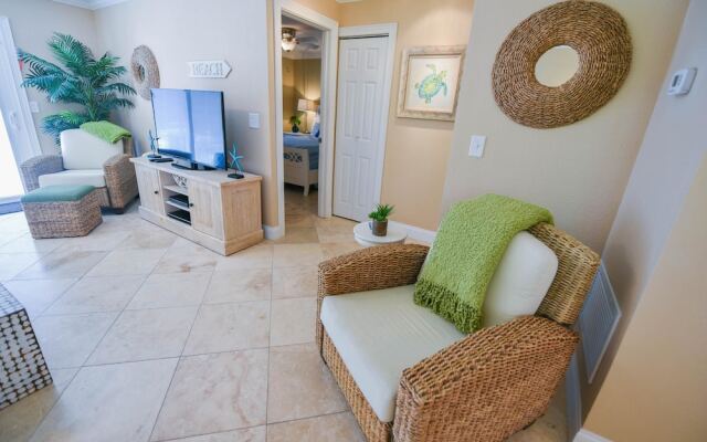 Pineapple Key Apartment 4