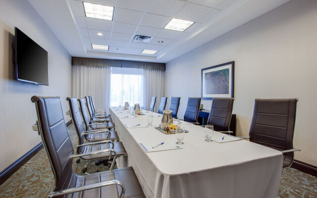 Holiday Inn Express & Suites Ottawa East - Orleans by IHG