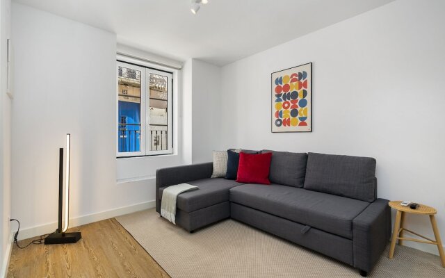 Urban Oasis Premium Location w AC