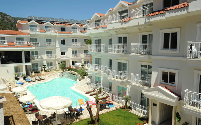 Montebello Deluxe