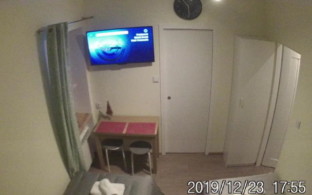 Rent0nline Brwinow Rooms