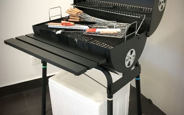 iBook 1 - Luxury Holiday Homestay