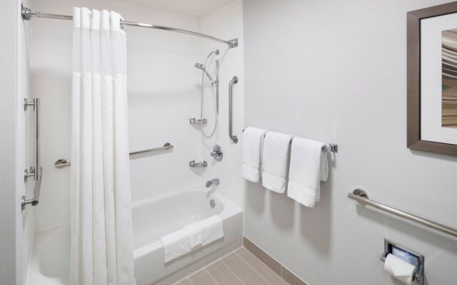 Courtyard by Marriott Pensacola