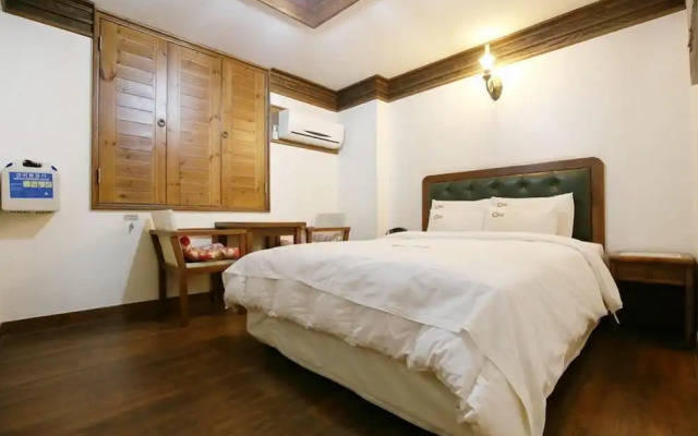 Ora Motel Chungju