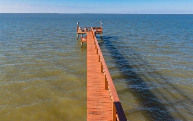 Pelican Point