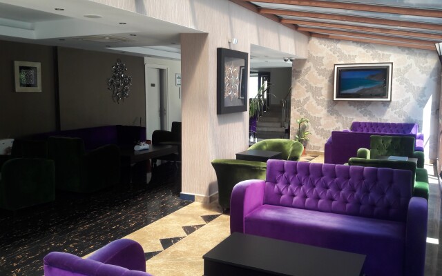 Blueberry Boutique Hotel