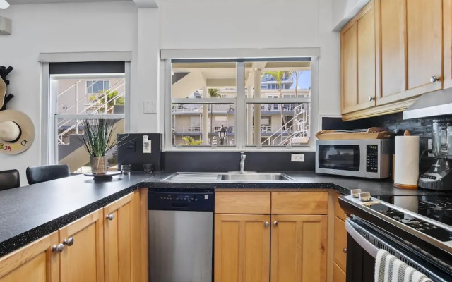 Serene Seaside Escape 1BR Bliss
