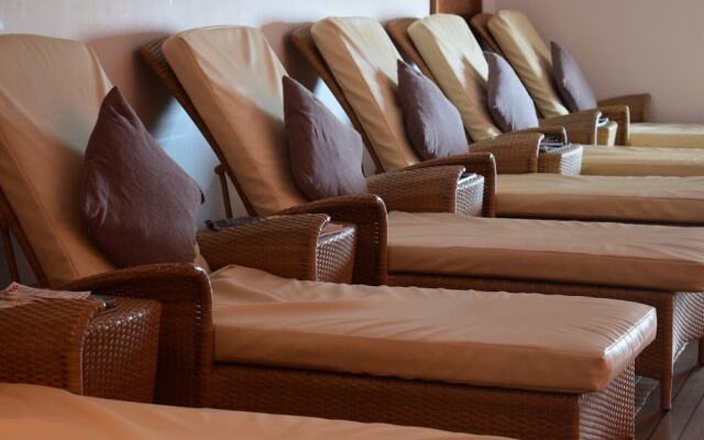 Johnstown Estate Holiday Lodges No 1