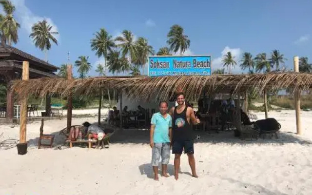 Coconut Boulevard Resort