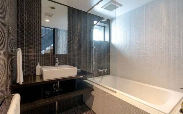 Kira Kira Suites by H2 Life