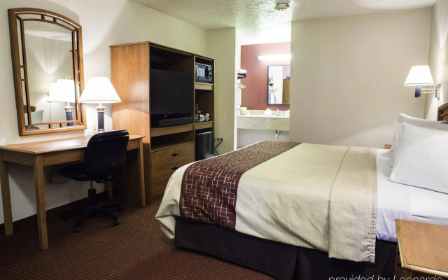 Red Roof Inn Columbus Northeast - Westerville