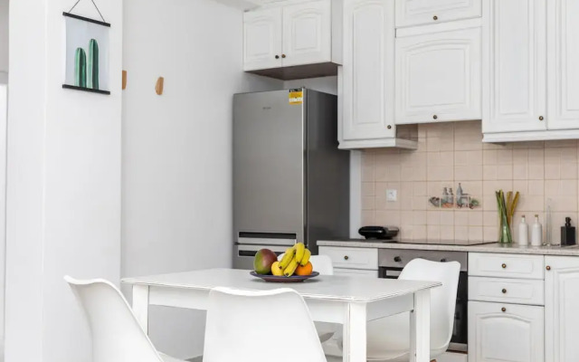 Manouk s - Two Bedroom Apartment