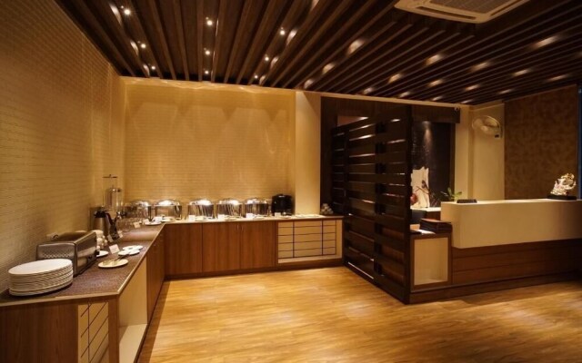 Hotel Shree Kanha Residency