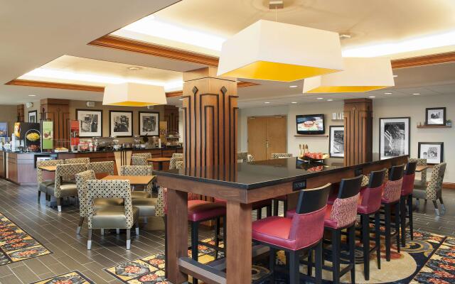 Hampton Inn Columbus/Taylorsville/Edinburgh