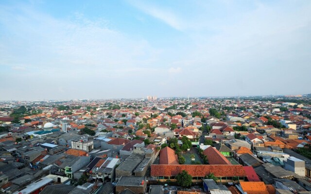 Comfy 2BR Bassura City Apartment Near Bassura Mall