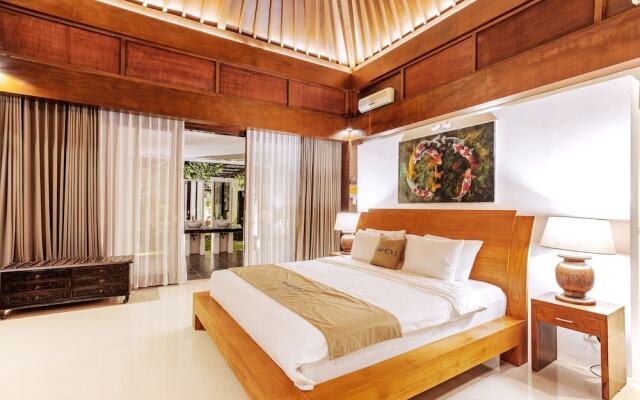Finns Beach Villa Canggu