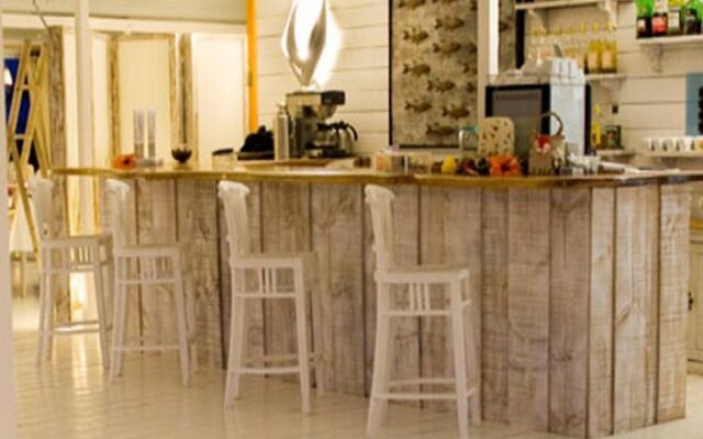 Opoa Beach Hotel