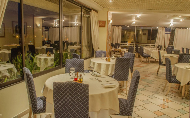 Gala Hotel & Centro de Eventos