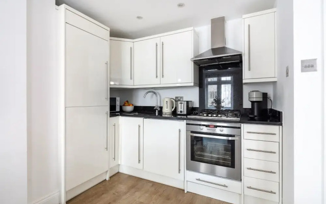 Chic 1BR Close to Buckingham Palace