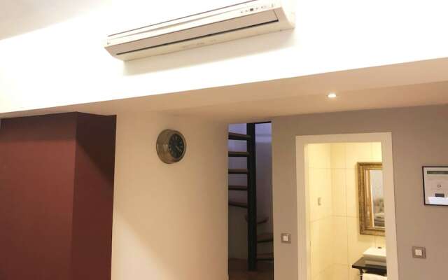 Cayres Suites Carmo