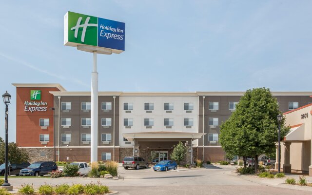 Holiday Inn Express Hastings, an IHG Hotel