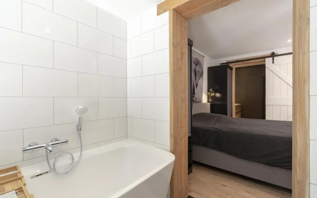 Luxurious Furnished Bungalow With Terrace