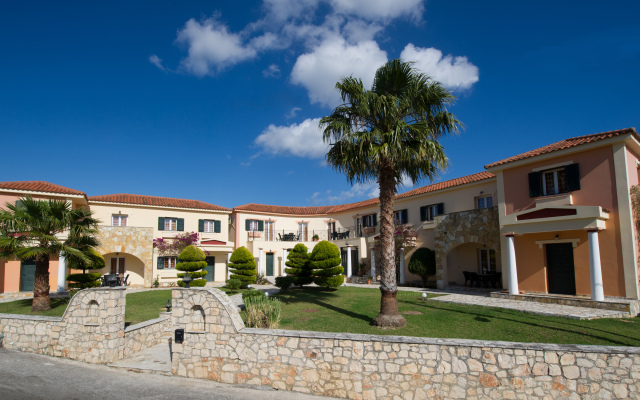 Elanthi Village Hotel