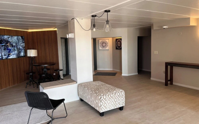 Smartwood Inn