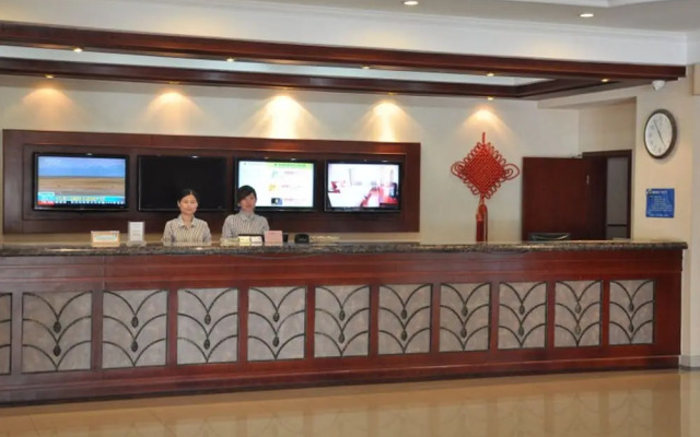 GreenTree Inn Xuzhou Railway Station Hotel