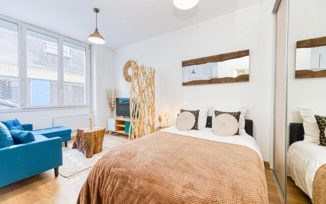 Meuble Classe 3 Etoiles Au Pied Des Thermes